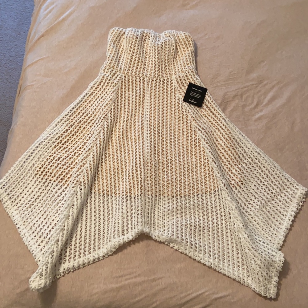 Lulu Strapless white dress